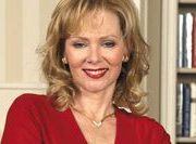Jean Smart Height Feet Inches cm Weight Body Measurements