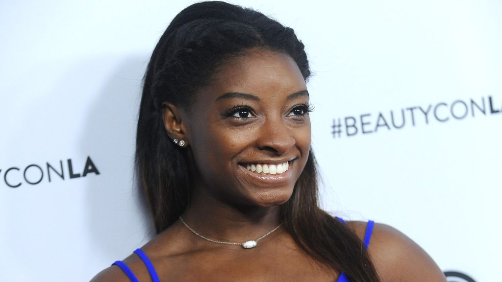 Simone Biles' Height in cm, Feet and Inches Weight and Body